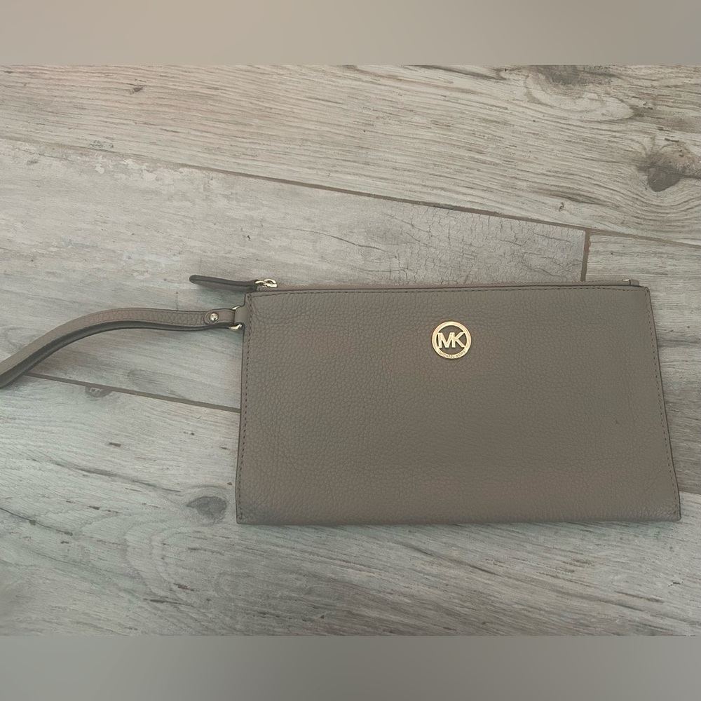 Michael Kors grey/tan clutch wristlet